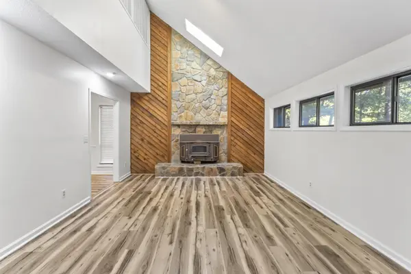 1404 Winding Way, Taylors, SC 29687
