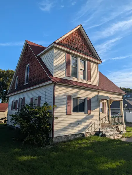 616 3rd AVE N, Wahpeton, ND 58075