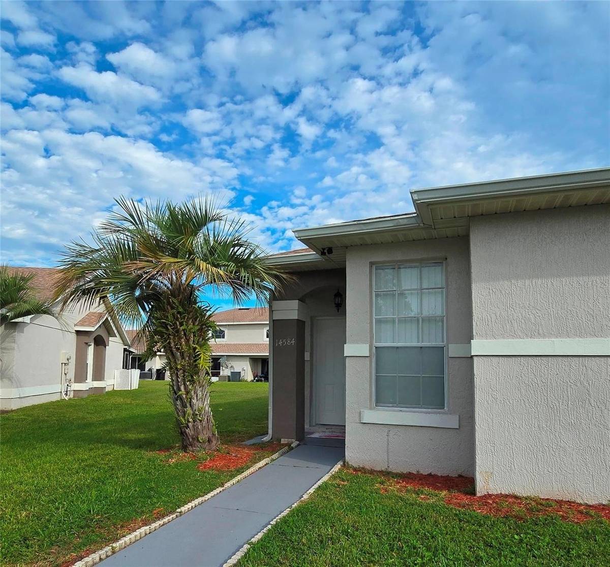 14584 LAGUNA BEACH CIR, Orlando, FL 32824