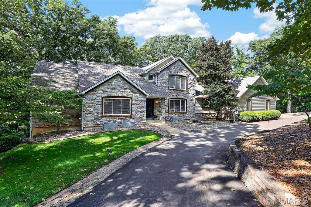 161 Stuart LN, Eureka, MO 63025