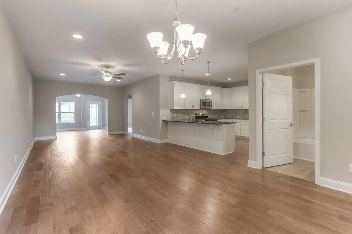 2011 Westburn Pvt Ln, Gallatin, TN 37066