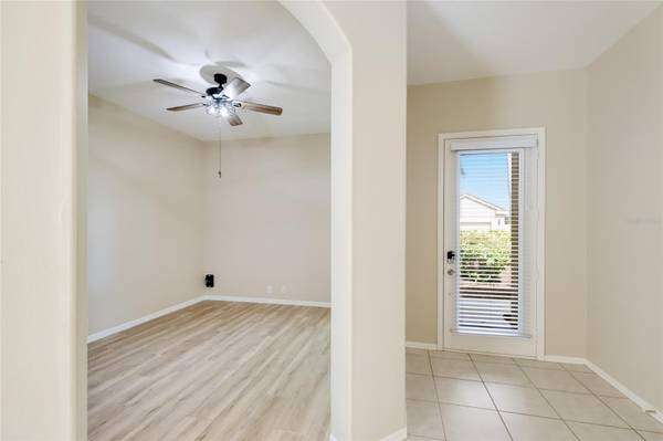 8702 52ND DR E, Bradenton, FL 34211