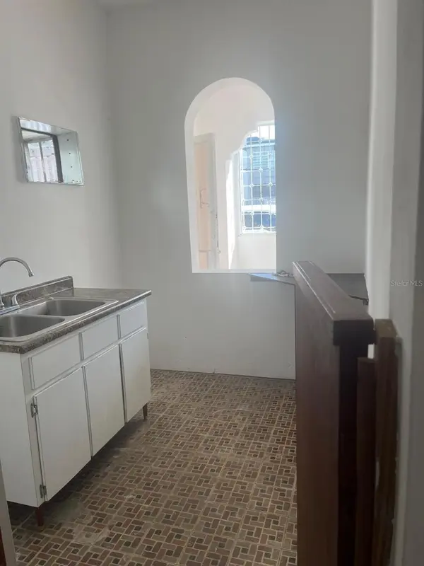 CLL BENITO PEREZ GALDOS URB EL VEDADO, San Juan, PR 00918