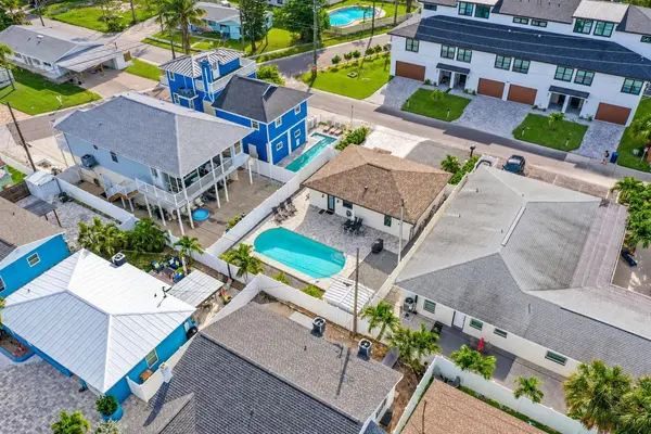 170 145TH AVE E, Madeira Beach, FL 33708