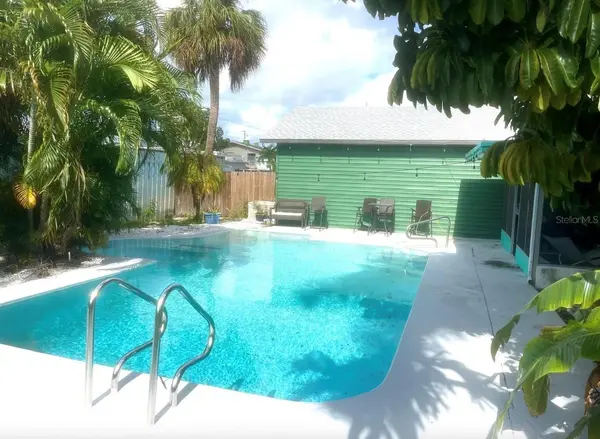 7327 59TH ST N, Pinellas Park, FL 33781