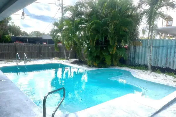 7327 59TH ST N, Pinellas Park, FL 33781