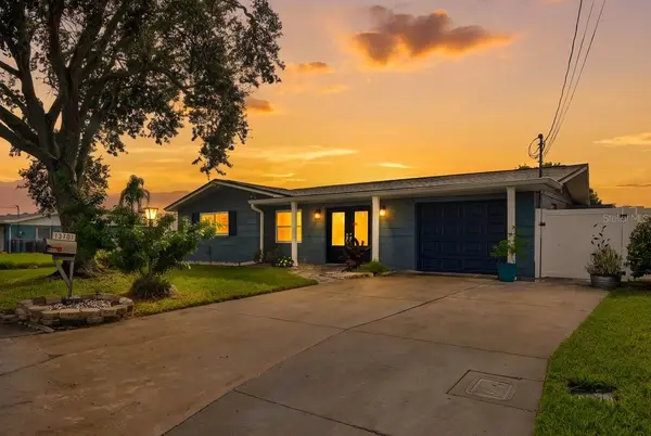 13701 LESLIE DR, Hudson, FL 34667