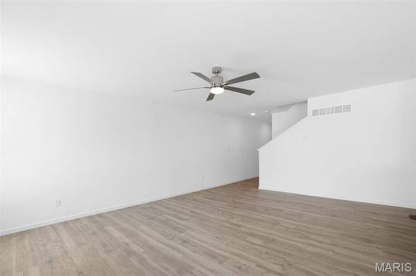 157 Ripple Creek DR, Lake St Louis, MO 63367