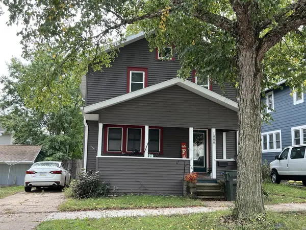 1008 W 2nd ST, Cedar Falls, IA 50613