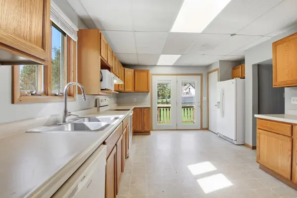 417 Western AVE, Madison, MN 56256