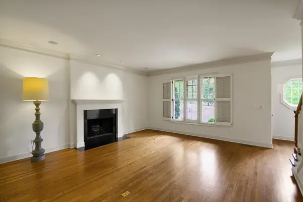 4412 Estes Rd, Nashville, TN 37215