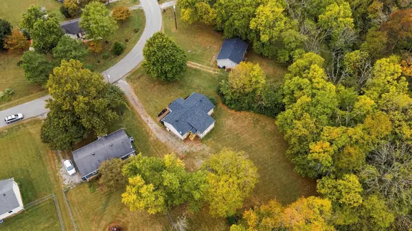 1593 Winding Way Cir, Gallatin, TN 37066
