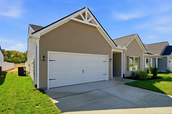 2032 Northwind Ct, Cedar Hill, TN 37032