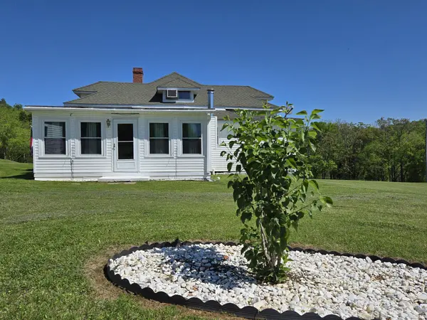 130 Wagoner Hill Rd, Fayetteville, TN 37334