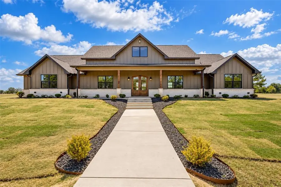 242 Private Rd 2712, Mount Pleasant, TX 75455
