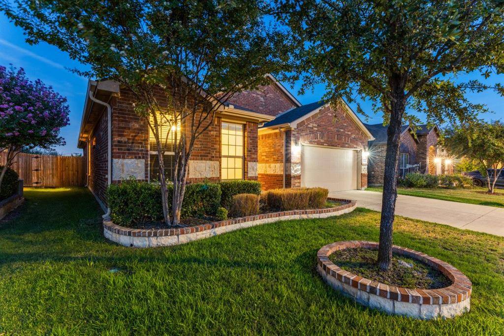 10808 Ersebrook Court, Fort Worth, TX 76052