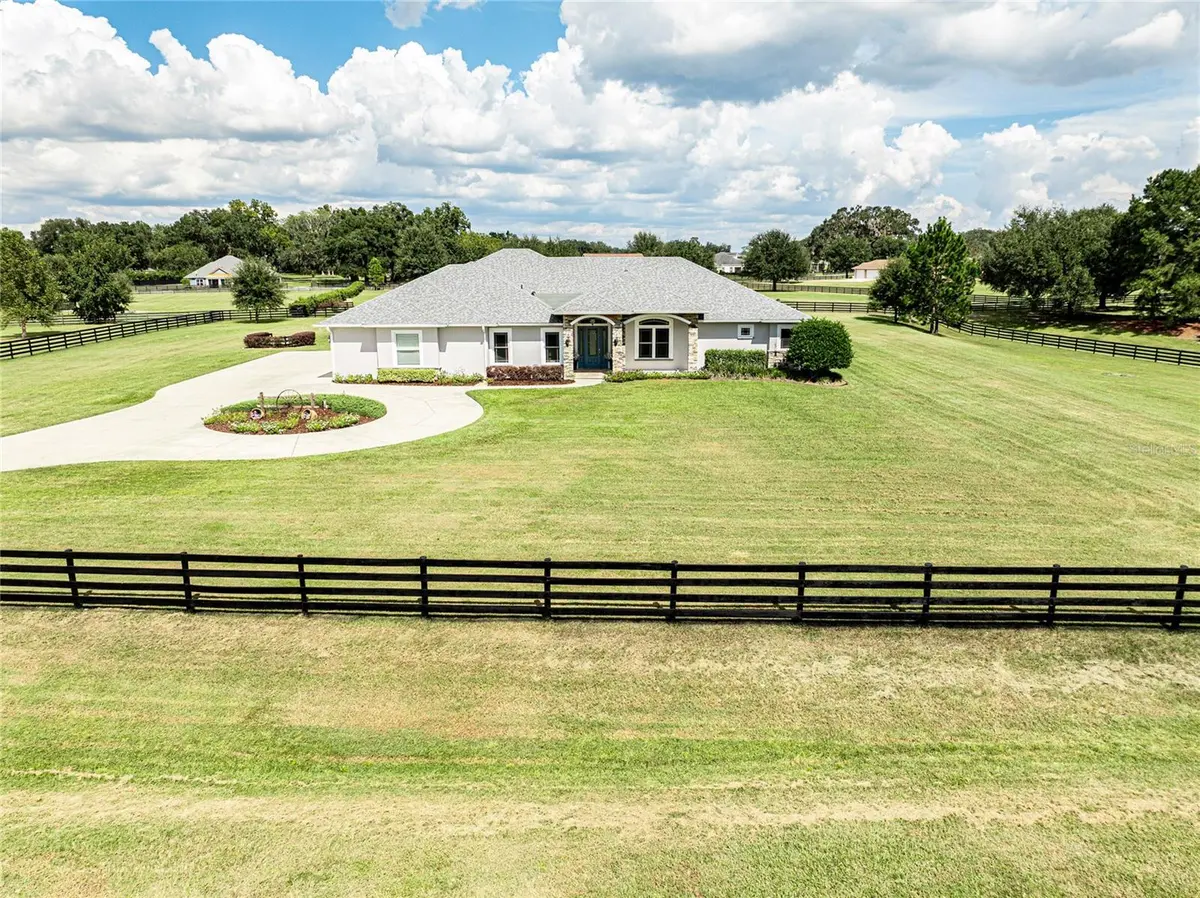 10640 NE 27TH ST, Oxford, FL 34484