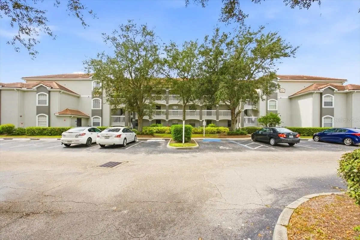 13917 FAIRWAY ISLAND DR #922, Orlando, FL 32837