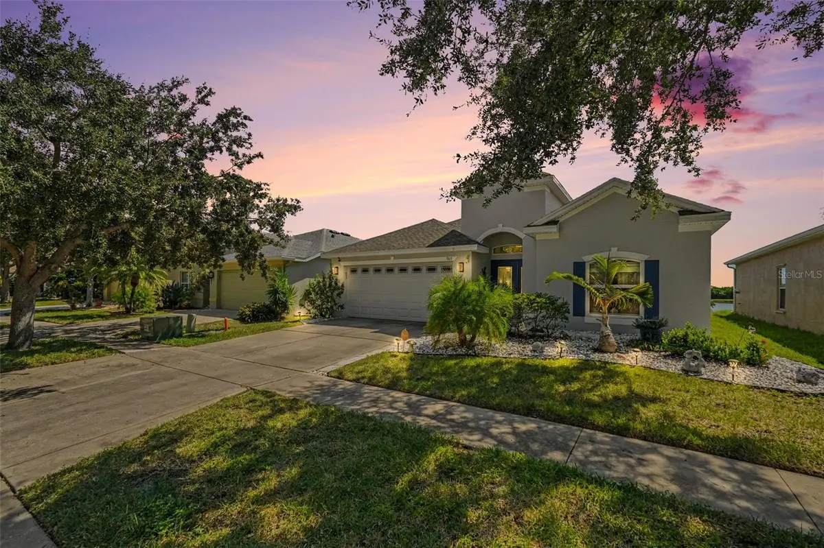 903 PARKER DEN DR, Ruskin, FL 33570