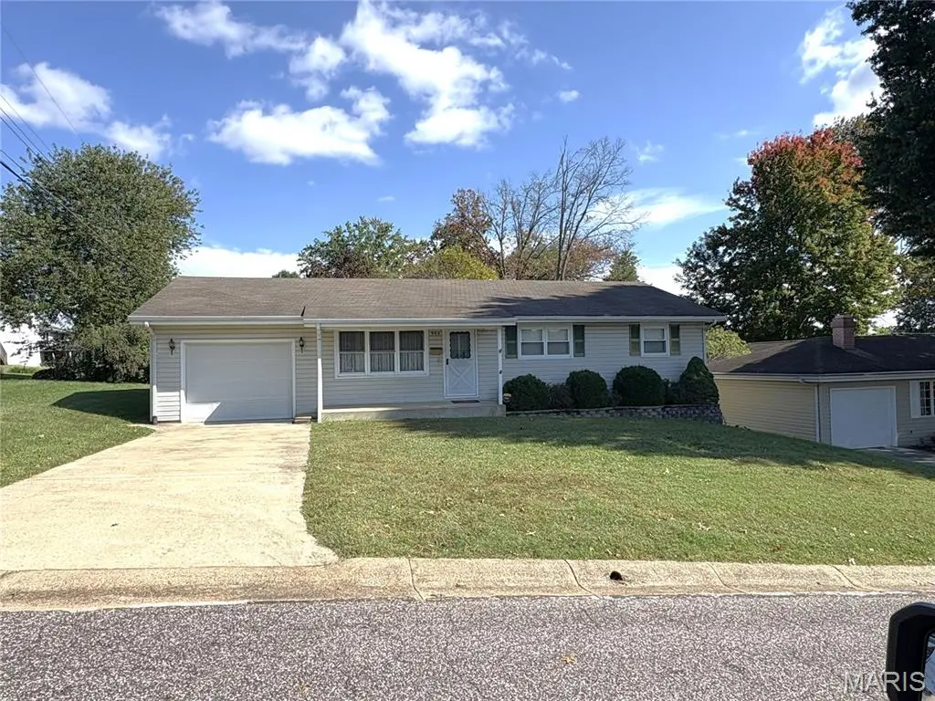 904 Nora ST, Washington, MO 63090