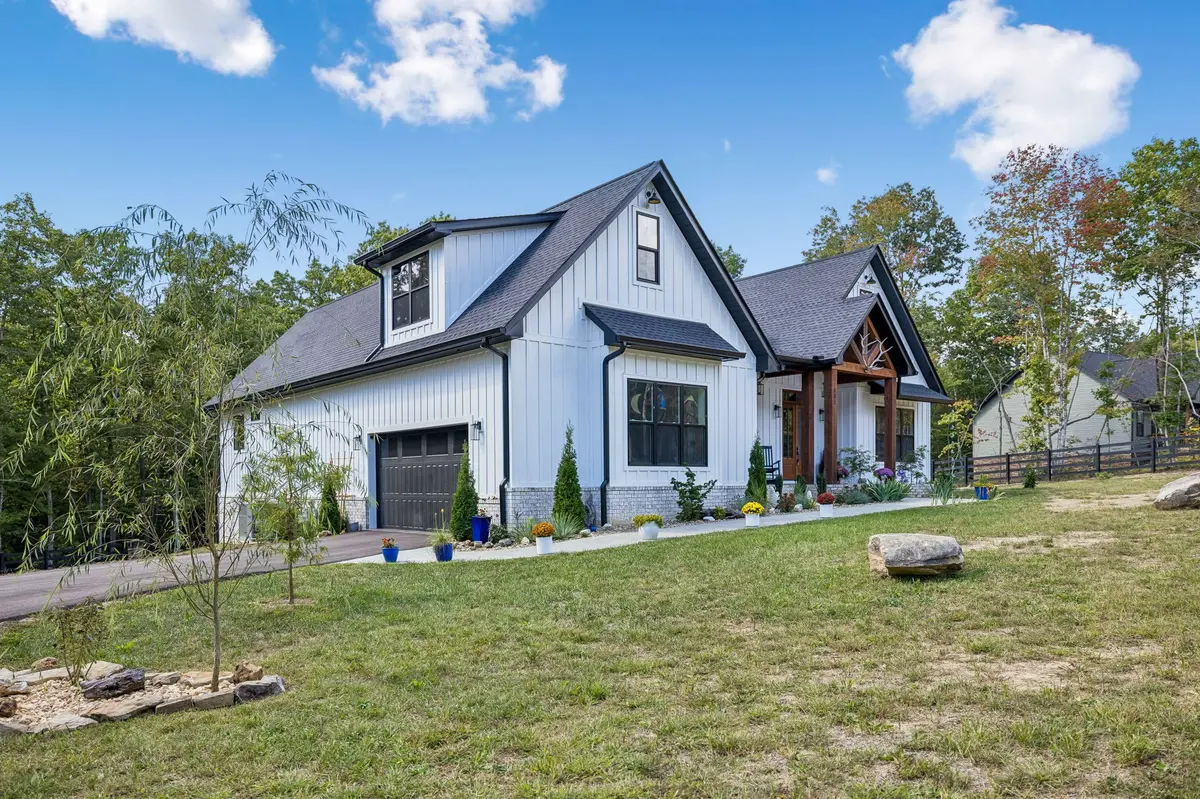 382 Annabelle Way, Jamestown, TN 38556