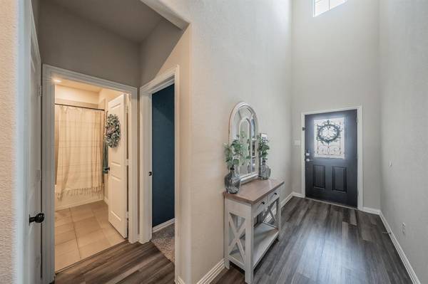 2132 Sun Star Drive, Haslet, TX 76052