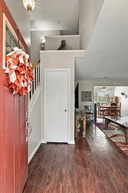 6808 Quail Meadow Drive, Watauga, TX 76148