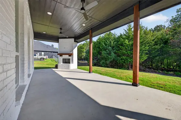 441 Silo Court, Waxahachie, TX 75167