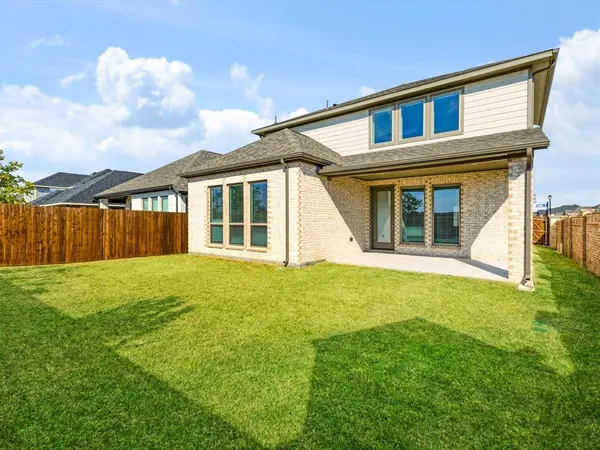 2303 Butler Avenue, Fate, TX 75087