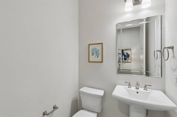 17717 Sage Lane, Dallas, TX 75252