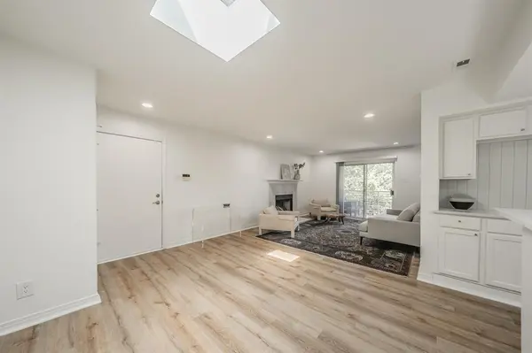 3711 Holland Avenue #303, Dallas, TX 75219