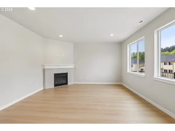 10148 SE HORNADAY AVE #373, Happy Valley, OR 97086