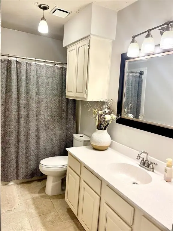 7107 Seneca CIR, Austin, TX 78736