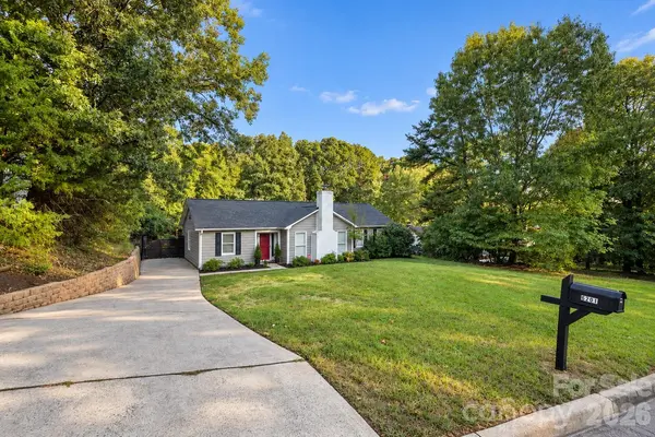 6201 Thermal RD, Charlotte, NC 28211
