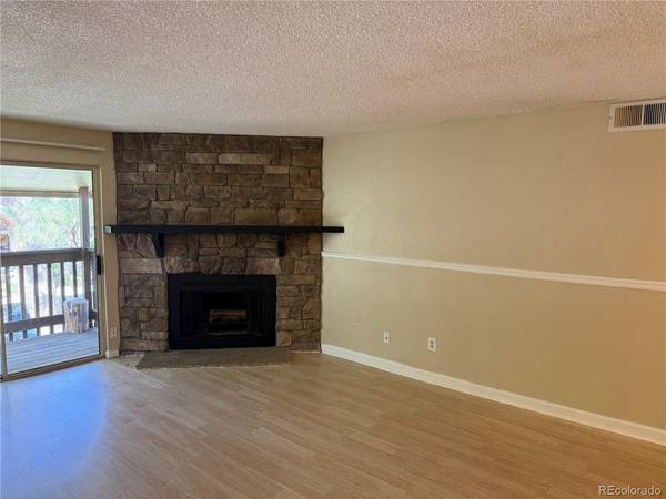 1760 S Pitkin #B, Aurora, CO 80017
