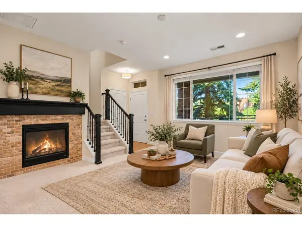 8985 E Phillips, Centennial, CO 80112