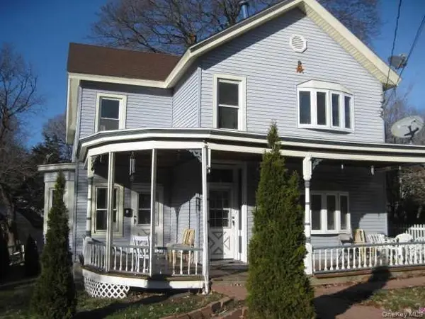 128 #A Main ST ##A, Hudson, NY 12565