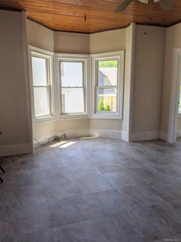 128 #A Main ST ##A, Hudson, NY 12565