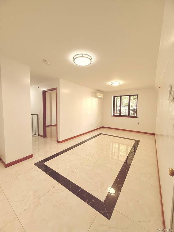 108-38 41st AVE #1A, Corona, NY 11368