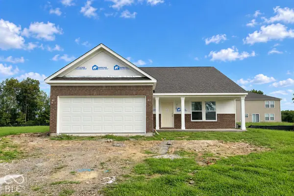 2023 Sandhill DR, Seymour, IN 47274