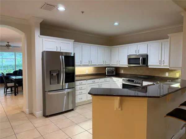 6434 MOORINGS POINT CIR #102, Lakewood Ranch, FL 34202