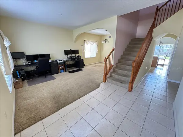 406 WINGATE CIR, Oldsmar, FL 34677
