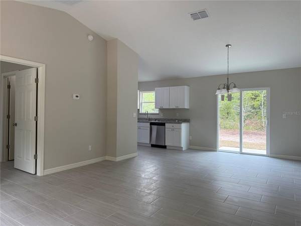 1323 NW 52ND CT, Ocala, FL 34482