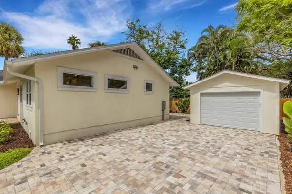635 HIGHLAND AVE, Dunedin, FL 34698