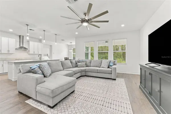 18114 SERENE LAKE LOOP, Lutz, FL 33548