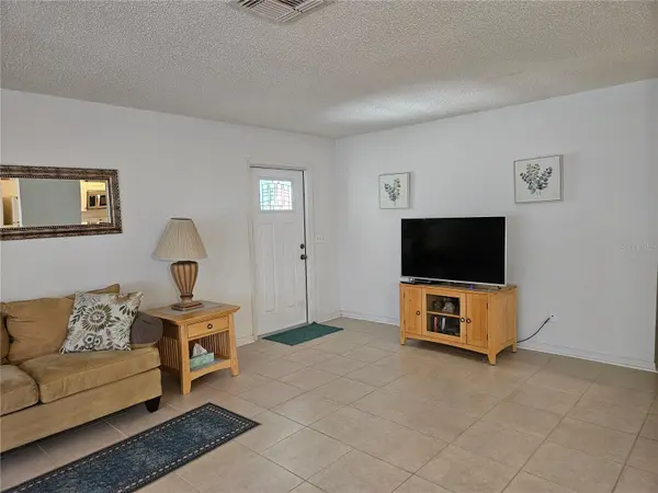 304 GRAYSTON PL, Sun City Center, FL 33573