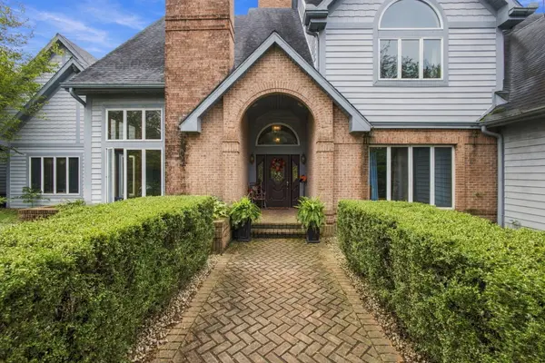 505 W Mt Calvary RD, Rensselaer, IN 47978