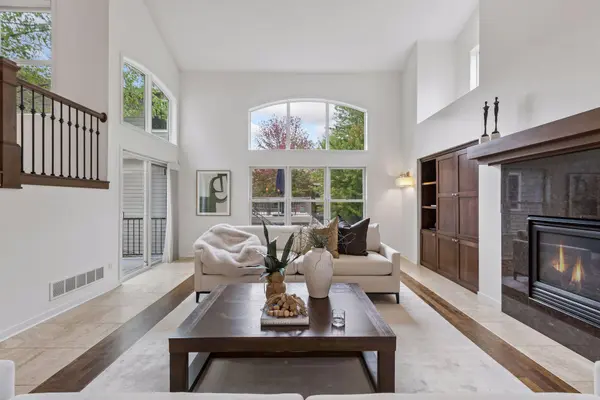 6484 Ivy WAY, Edina, MN 55436