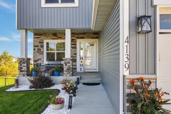 4139 Eaton CIR NE, Monticello, MN 55362