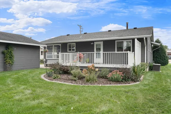 303 15th AVE SW, Austin, MN 55912
